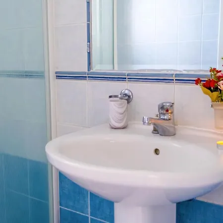 Afroditi In Chania Near Airport With Private Pool, Free Wi-fi, Souda Bay Views, Garden Oasis *